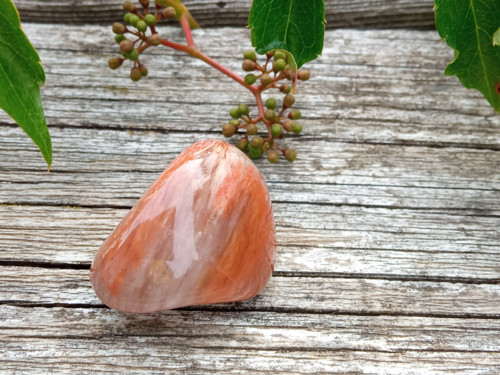 Křišťál s hematitem č. 9 — foto 3