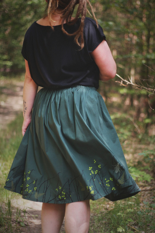 Svítící sukně ............ M - XL — foto 2
