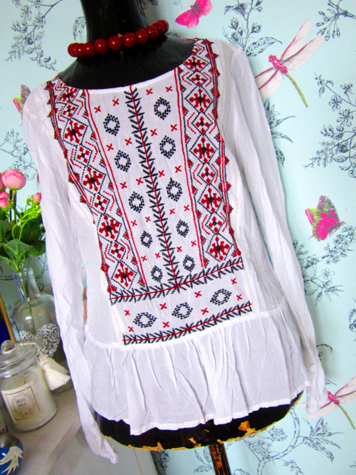 Jupénka boho vyšívaná — foto 2