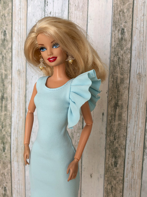 Šaty pro barbie — foto 2