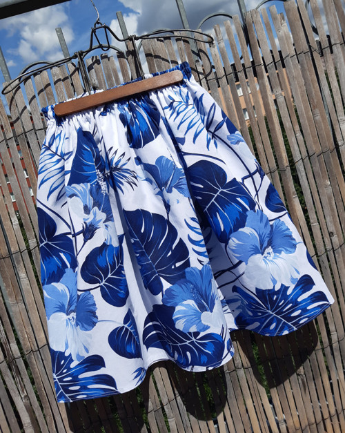 White and Blue — foto 2
