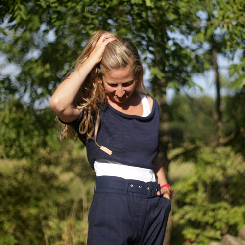 Croptop BAUMA 100% bavlna S/M — foto 6