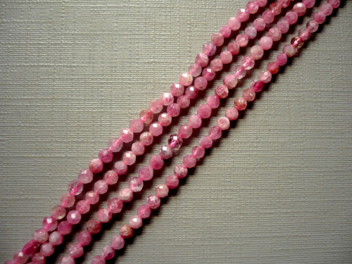 Faset. korálky rubelit 3 mm, 10 ks — foto 2