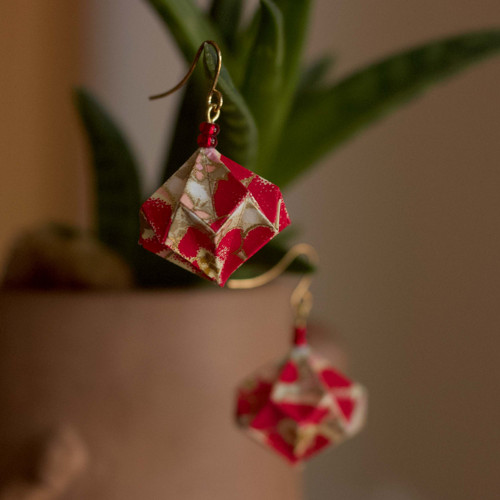 Origami náušnice – Zlaté kvítky — foto 6