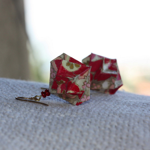 Origami náušnice – Zlaté kvítky — foto 3