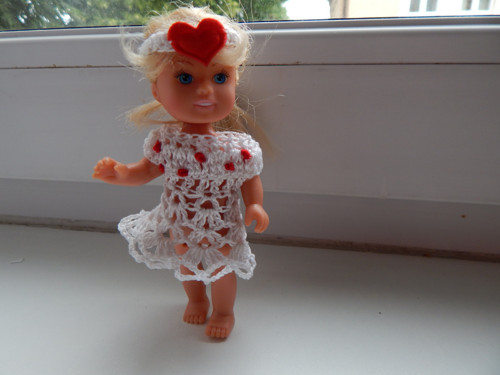 Šatičky pro malou Evičku - Barbie — foto 4
