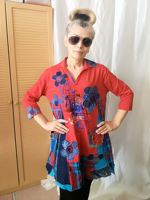 Červené džínové košilové šaty-Boho Chic — foto 3