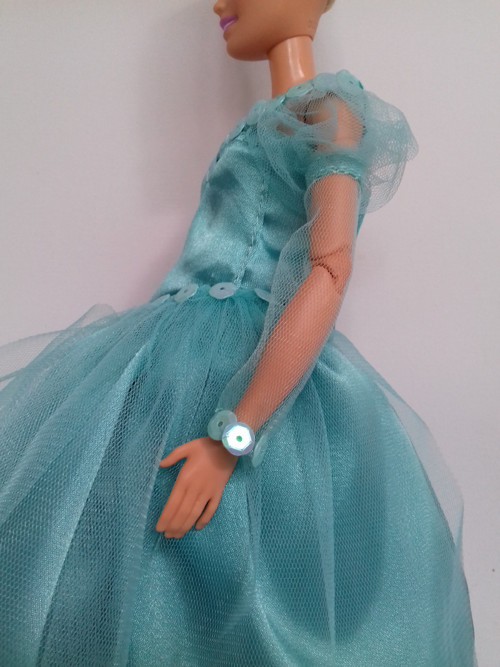 Šatičky pro Barbie - pohádkové č.2 — foto 4