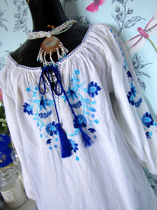 Tunika boho folklór vyšívaná — foto 2