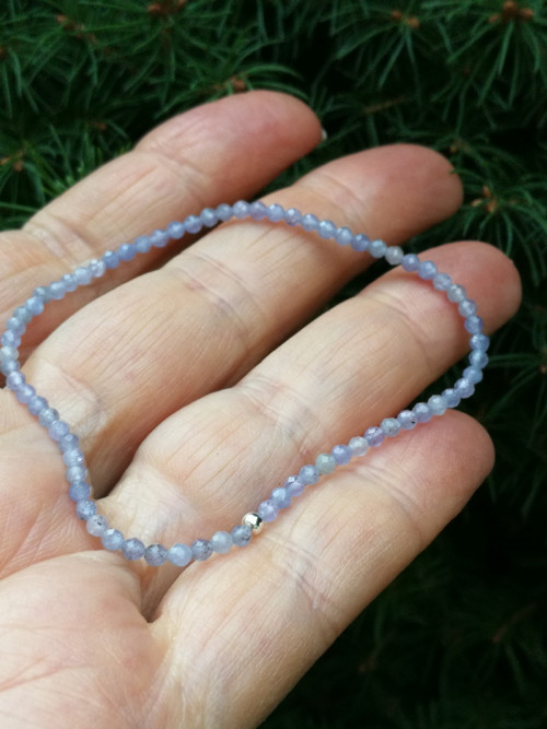 Tanzanit broušený 2 mm — foto 6
