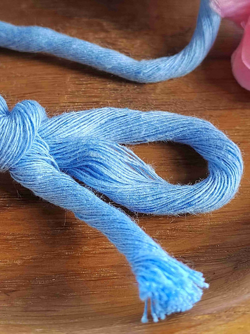 Bavlněná šňůra macrame Ø5 mm světle modrá — foto 2