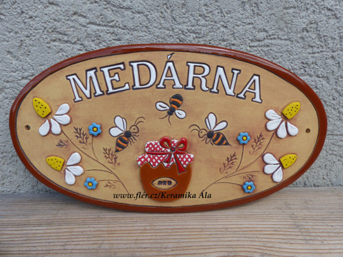 Oválná cedule ,,MEDÁRNA " / na objednávku — foto 3