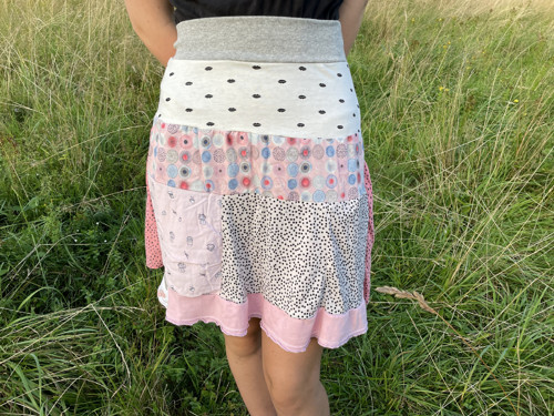 SUKNĚ Z DÍLŮ RŮŽOVÁ — foto 3