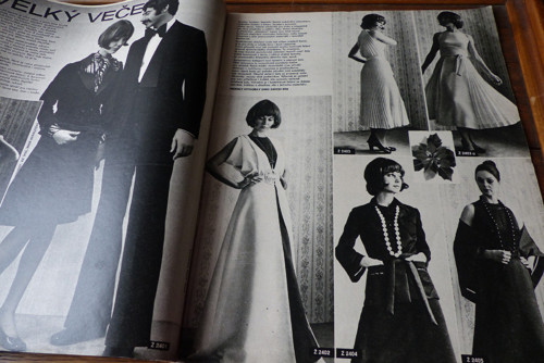 Časopis Žena a móda, číslo 12/1974, střihy! — foto 5