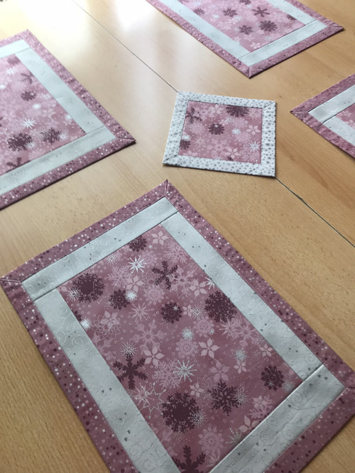 Starorůžová se stříbrnou — foto 3
