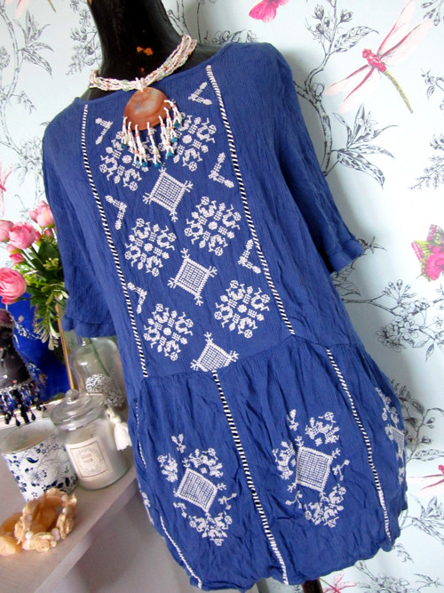 Halenka boho folklór vyšívaná — foto 2