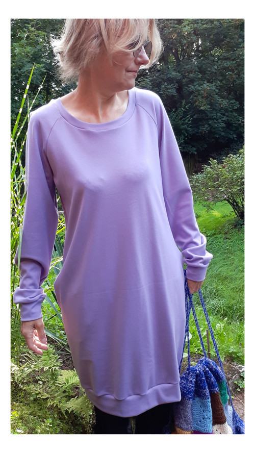 Lila mikinošaty — foto 4