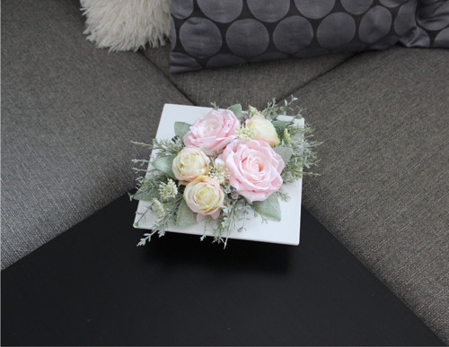 Ikebana s růžemi pastelová — foto 2