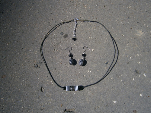 Black & White Beads Necklace — foto 2