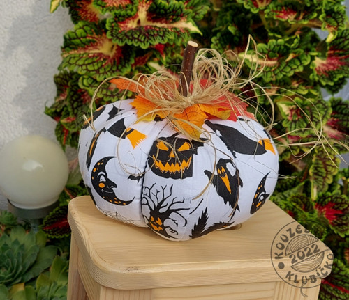 Šitá dýně HALLOWEEN BÍLÁ — foto 2