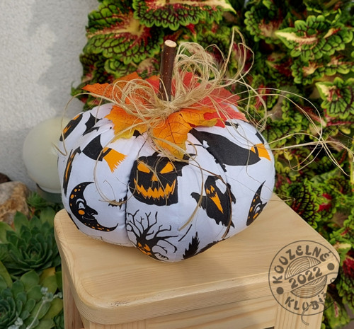 Šitá dýně HALLOWEEN BÍLÁ — foto 3
