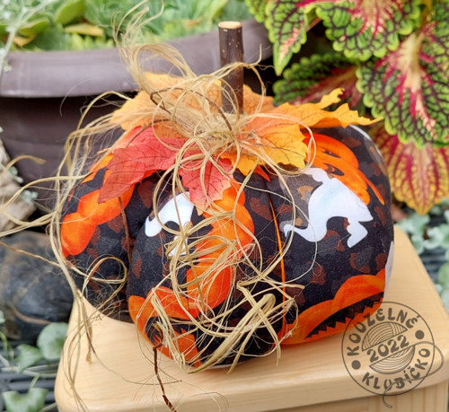 Šitá dýně HALLOWEEN ČERNÁ — foto 3