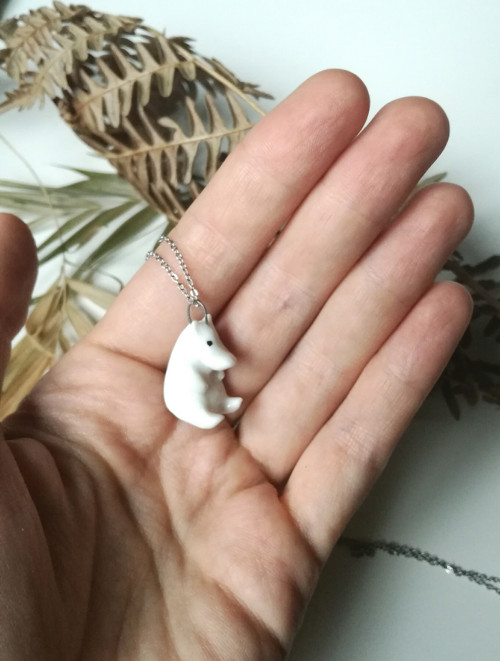 Přívěsek postavička porcelánová — foto 3