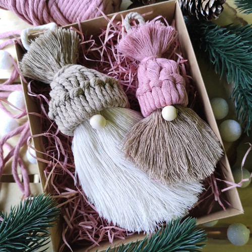 Macramé skřítek - hnědý — foto 5