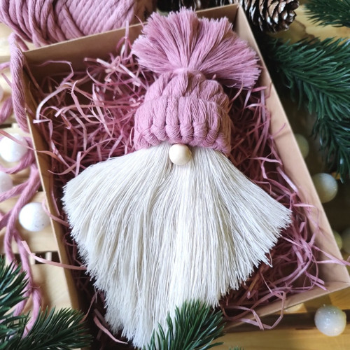 Macramé skřítek - růžový — foto 2