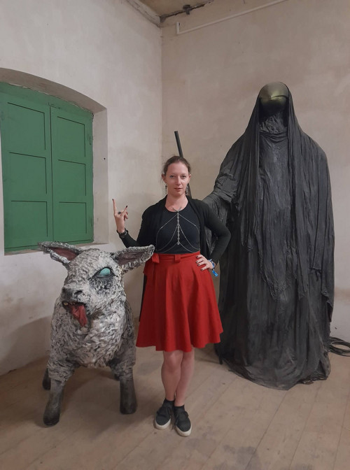 Áčková zavinovací sukně — foto 2