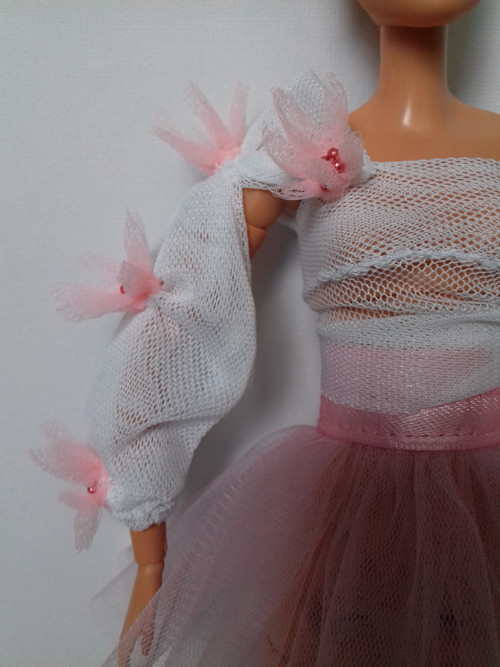 Šatičky pro Barbie - slavnostní č. 4 — foto 2