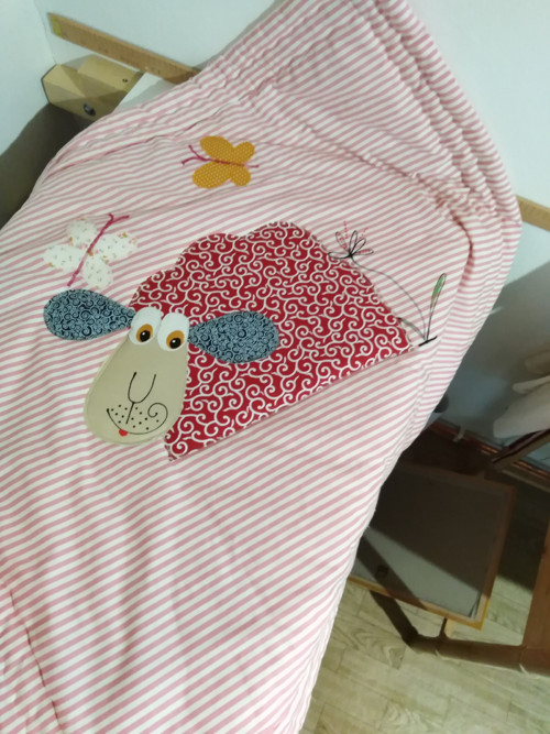 Dětská deka pro holčičky s ovečkou — foto 3