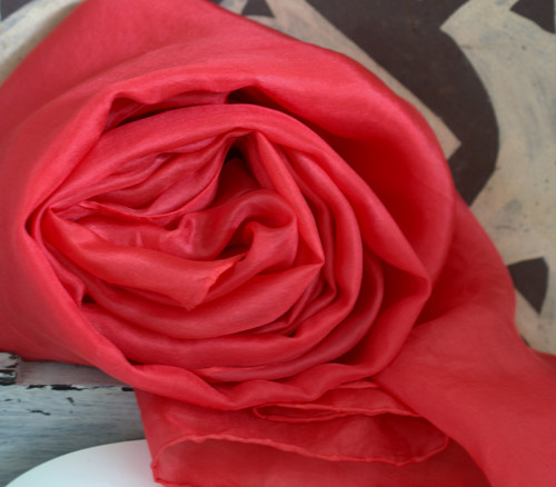 HEDVÁBNÁ ŠÁLA........180 x 45 — foto 2