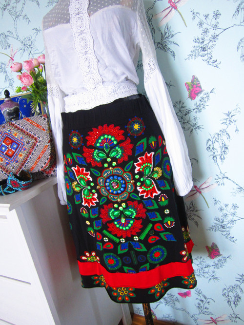 Sukně folklór velkolepá — foto 2