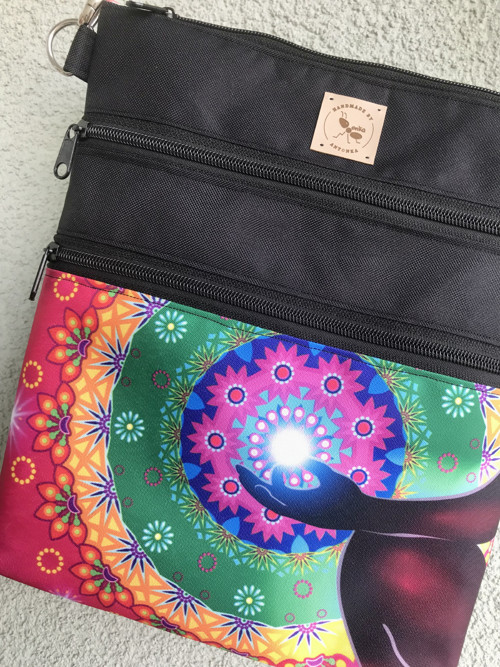 Crossbody taška (A5) - meditace — foto 2