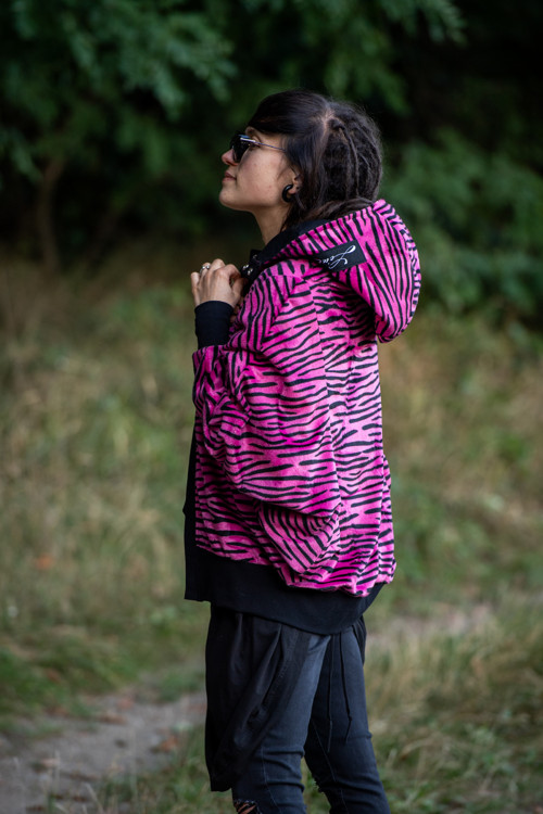 Cardigan/mikina ZEBRA — foto 3