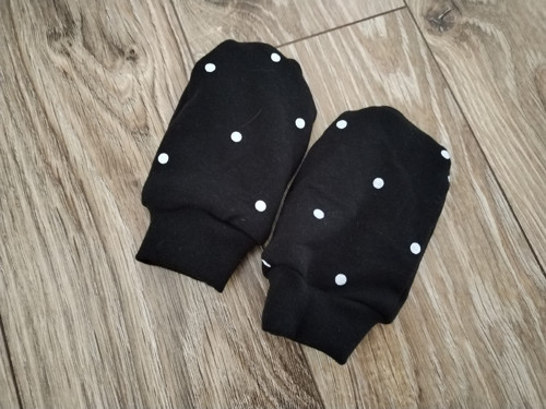 Black & Dots — foto 3