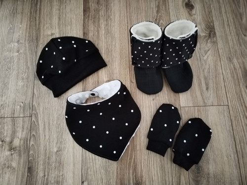 Black & Dots — foto 2