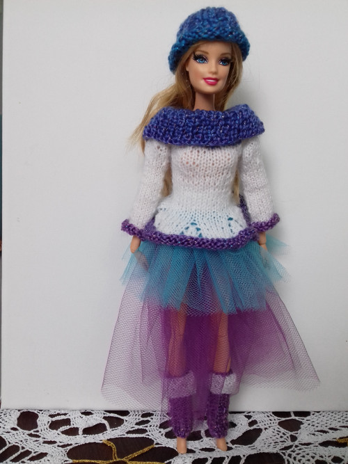Šatičky pro Barbie IX - komplet — foto 2