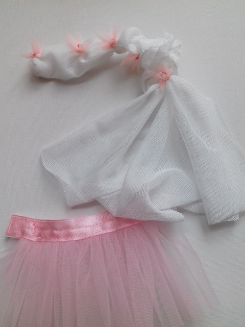 Šatičky pro Barbie - slavnostní č. 4 — foto 5