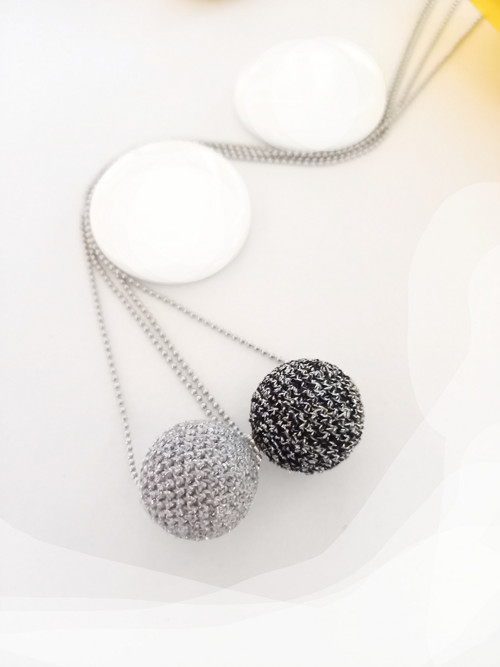 Maxi kulička černá se stříbrem - stainless steel — foto 2