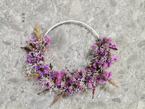 Fialový věneček s drátovcem — foto 2
