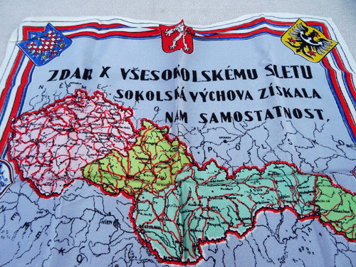 X. všesokolský slet - šátek — foto 2