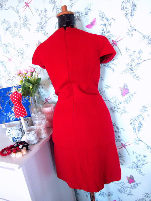Vintage šaty retro red — foto 5