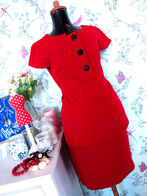 Vintage šaty retro red — foto 2