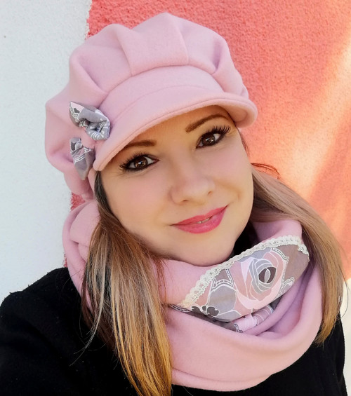 Pudrová růžová ... Nákrčník — foto 2