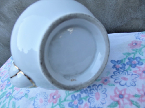 Starožitná konvička - porcelán — foto 5