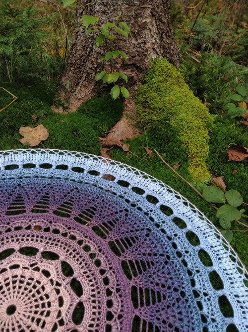 Velká háčkovaná mandala — foto 4
