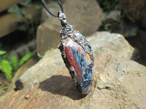Talisman ,, Pán Bouří " — foto 2