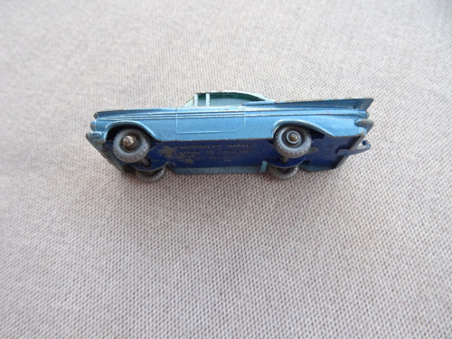 Chevrolet IMPALA N°57 - hračka — foto 2